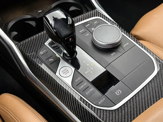 BMW 3-serie Touring M340i xDrive | Individual Citrin Black | M Stoelen | Laser Light | Driving Assistant Prof. | HeadUp Display / 17