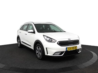 Kia Niro 1.6 GDi Hybrid DynamicLine  - Automaat - Trekhaak - Achteruitrijcamera - Navigatie - Cruise Control - Climate Control - 12 maanden bovag garantie / 12
