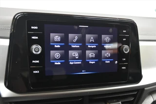 Volkswagen T-Roc 1.5 TSI 150pk 7-DSG Life Business / 22