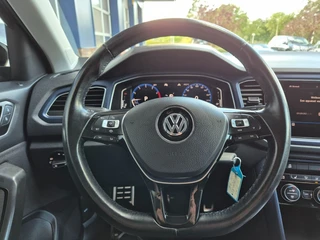 Volkswagen T-Roc 1.5 TSI Sport Business R Automaat, Stoelverwarming, Carplay, ALL IN Prijs!! / 17