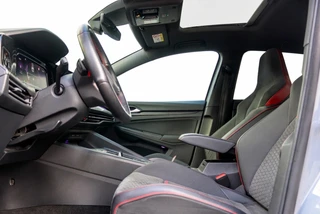 Volkswagen Golf 2.0 GTI Clubsport 300PK Pano | Harman Kardon | HUD | VOL! / 10