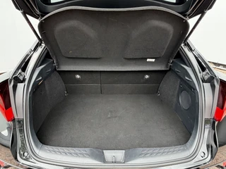 Toyota C-HR 2.0 Hybrid GR-Sport JBL Camera Alcantara Stoelverw Nav/Cruise Voll.Onderhouden! / 19
