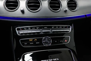 Mercedes-Benz E-klasse Estate AMG 63 4MATIC Premium Plus | PANORAMADAK | STOELVENTILATIE | BURMESTER | 360 CAMERA | TREKHAAK | 19" / 49