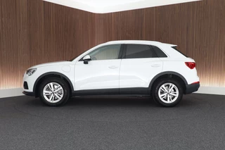 Audi Q3 45 TFSI e 245pk S-Tronic Pro Line Trekhaak Sportstoelen Stoelverwarming ACC Virtual Cockpit Navigatie / 7