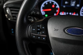 Ford Fiesta 1.5 EcoBoost ST-3 Performance|Recaro|B&O|Carplay|Winterpakket|Camera| / 37