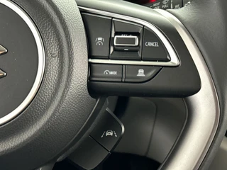 Suzuki Swift 1.2 Style Smart Hybrid Black & White edition / 23