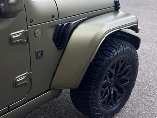 Jeep Wrangler Unlimited 4xe 380 Sahara | BRUTE | Lamborghini Verde Gea | BRASS | / 19