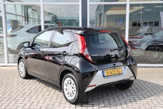 Toyota Aygo 1.0 VVT-i x-play|Camera|Apple carplay/android auto|Airco|Elek. Ramen| / 17