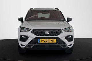 SEAT Ateca 1.5 TSI FR Business Intense Automaat Trekhaak Pano Leder Stoelverwarming / 16