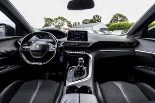 Peugeot 5008 1.2 PureTech GT-Line  | Pano | 19" | 360° Camera / 7