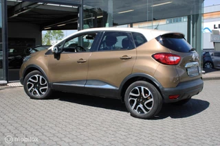 Renault Captur 1.2 TCe Iconic/Leder/Stoelverw/Navi/Cam/Tel/ / 15