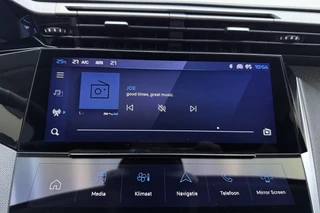 Peugeot 308 SW 1.2 PureTech Allure Pack Business | Apple carplay | Cruise control | Climate control | Navigatie | Lichtemetalen velgen | Camera | PDC | / 28