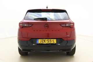 Opel Grandland 1.6 Turbo Plug-In Hybrid GS | 225PK | Automaat | Adaptive Cruise Control | Stoelverwarming | Verwarmd stuurwiel | Drive Assist | AGR Stoelen Voor | Navigatie | Parkeercamera achter | Apple Carplay & Android Auto / 12