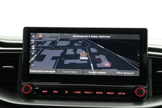 Kia Ceed 1.5 T-GDi DynamicPlusLine Automaat *DEMO* - Trekhaak - Navigatie - Stoel-/stuurverwarming - Cruise Control - Climate Control - Fabrieksgarantie tot 04-2032 / 30