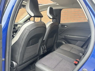 Renault Captur 1.6 E-Tech Hybride 145 Intens Panorama Schuifdak Half Leder / 7