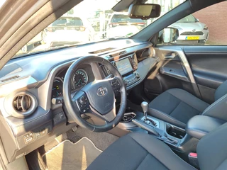 Toyota RAV4 2.5 HYBRID BLACK EDITION / 5