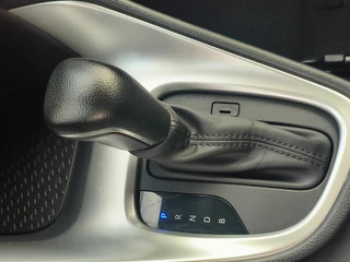 Mazda 2 Hybrid 1.5 Centre-line uit 2025 Rijklaar “Sinds 1970 | 5.000+ reviews | Score 9,5 | Service zoals ’t hoort” Henk Jongen Auto's in Helmond,  al 50 jaar service zoals 't hoort! / 16