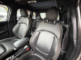 Mini Mini 1.5 Cooper Chili Serious Business / Works / Pano / H&K / Led / Sportleder / Cruise . / 23