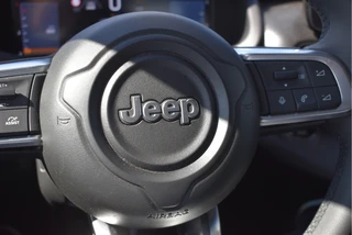 Jeep Avenger 1.2 Longitude Infotainment & Convenience pack | Keyless | DAB | Camera | Nav | Carplay | ADAS | Full LED | 4-Seasons / 50