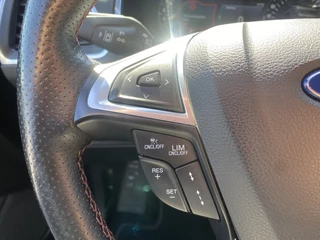 Ford S-Max 2.5 ST-LINE / 22