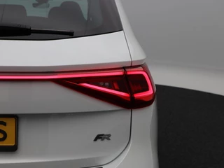 SEAT Tarraco 1.5 TSi 150 Pk Automaat FR Business Intense 7-Pers | 360 Camera | Panorama Dak | Full LED | Trekhaak | Carplay | navigatiesysteem | Climate Control | 20 Inch | 70.775 Km!! / 14