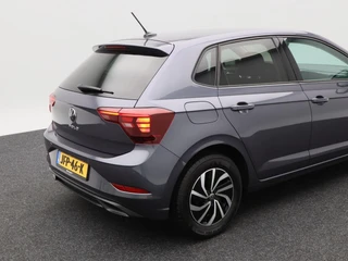 Volkswagen Polo 1.0 TSi Life | Adaptive Cruise | Camera | Airco | CarPlay | 15 Inch | 26.874 Km !! / 16
