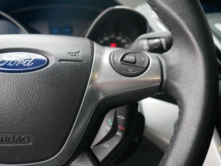 Ford C-Max 1.6 EcoBoost Lease Titanium Trekhaak| Dealer onderhouden / 12