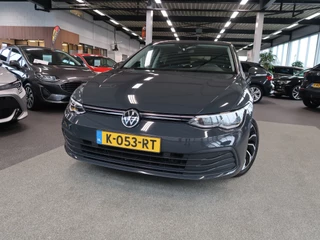 Volkswagen Golf 1.0 eTSi 110pk DSG Business 5-drs. CAMERA/KEYLESS/WINTERPACK/CARPLAY/17INCH / 18
