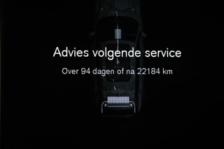 Volvo V60 2.0 B4 Ultimate Dark | PANORAMADAK | HEAD UP | STANDKACHEL | ACHTERBANKVERWARMING | 360 CAMERA | 20" / 48