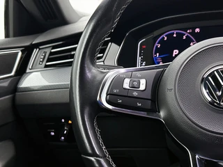 Volkswagen Arteon 2.0 TSI R-Line Automaat | Adaptive Cruise | Stoelverwarming | Navigatie | Virtuel Cockpit | Parkeersensoren / 15