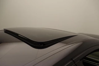 BMW 7-serie 745e High Executive *M Sport* Xpel Massage 394 pk Panorama dak / 17
