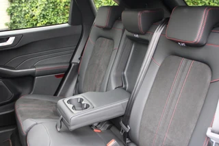 Ford Kuga 2.5 PHEV ST-Line X  | Panoramadak | Trekhaak | B&O | Winterpack / 32