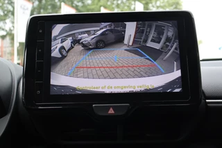 Toyota Yaris 1.5 HYBRID 115 STYLE STOEL-STUUR VERW. DODEHOEK LED KOPLAMPEN KEYLESS PARK.SENSOREN V+A / 31