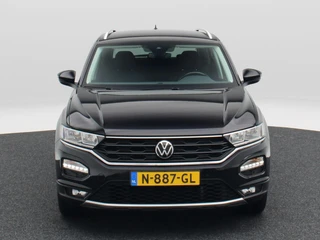 Volkswagen T-Roc 1.5 TSi 150 Pk Automaat Style Business | Adaptive Cruise Control | Elektrische Achterklep | Navigatie | Trekhaak | Stoelverwarming | 17 Inch / 5