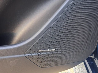 KIA Niro 1.6 GDi Hybrid ExecutiveLine |Leder |Schuifdak |HarmanKardon / 16