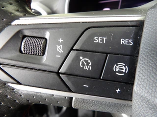 SEAT Leon Sportstourer 1.5 TSI 150pk FR Business Intense / 25
