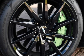 Aston Martin V8 Vantage 4.0 Carbon-ext | Ceramic-brakes | 26dkm / 68