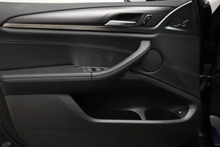 BMW X3 xDrive30e M-Sport High Executive | PANORAMADAK | SFEERVERLICHTING | 360 CAMERA | 20" / 27