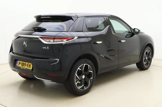 DS 3 Crossback E-Tense Performance Line+ 50 kWh | Navigatie | Camera | Keyless | Lichtmetalen velgen | Parkeersensoren | Extra getint glas / 2