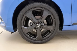Nissan Micra 1.0 IG-T N-Sport | Navigatie | Achteruitrijcamera | Climate control | Cruise control | Keyless | Lichtmetalen velgen | Donkere hemelbekleding | Lage kilometerstand / 15