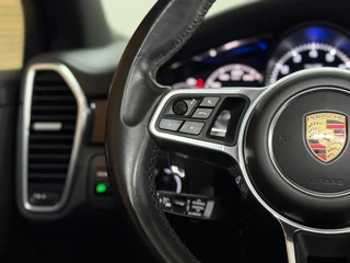 Porsche Cayenne 3.0 E-Hybrid Full Option | Vierwielbesturing | PANO | PDLS+ | BOSE | PASM | ComfortPakket | Soft Close |Trekhaak / 25