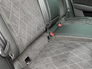 Škoda Superb Combi 1.4 TSI iV 218pk Sportline Business / 21