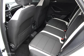 Volkswagen T-Roc 2.0 TSI 4Motion Sport Business R/Led/Cam/ / 24
