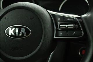 Kia Ceed 1.4 T-GDi ExecutiveLine  - Panoramadak - Stoelverwarming/Verkoeling - Achteruitrijcamera - Trekhaak - All season Banden - Virena Zekerheidspakket t.w.v. €895,- / 23