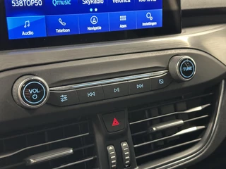 Ford Focus 1.0 EcoBoost Titanium Business TREKHAAK ECC CARPLAY NAVI CRUISE LM. / 37