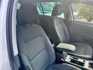 Volkswagen Golf 1.2 TSI HIGHLINE / 13