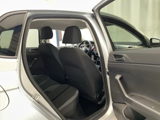 Volkswagen Polo 1.0 TSI Highline Climate Control Navigatie Parkeersensoren Adaptive Cruise / 18