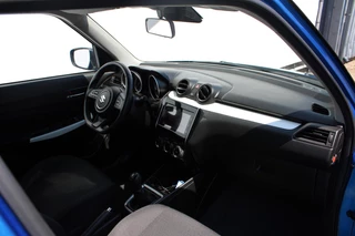 Suzuki Swift 1.0 Stijl Smart Hybrid / 17