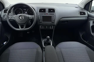 Volkswagen Polo 1.0 Comfortline Edition / 15
