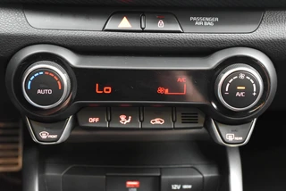 KIA Stonic 1.0 T-GDi MHEV 100pk GT-PlusLine / 23